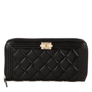 CHANEL Caviar Black/Gold Boy Wallet